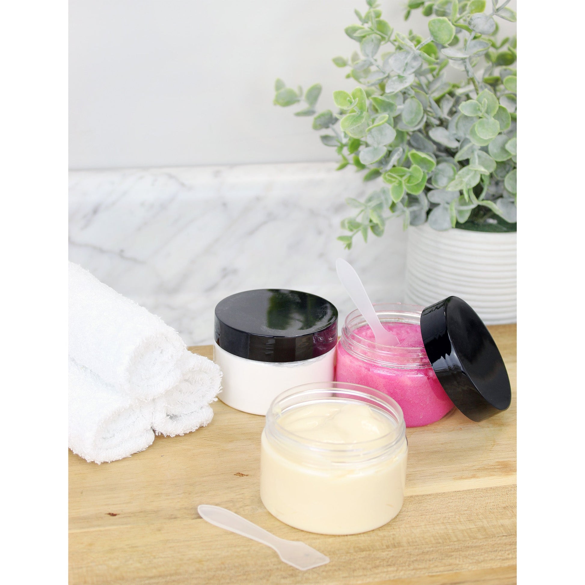 4oz Clear Plastic Jars with Labels & Spatulas & Lids (24-Pack) - sh1914cb024Jars
